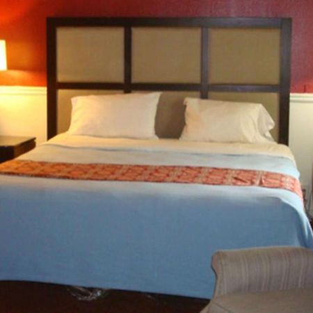 New Haven Inn Екстериор снимка